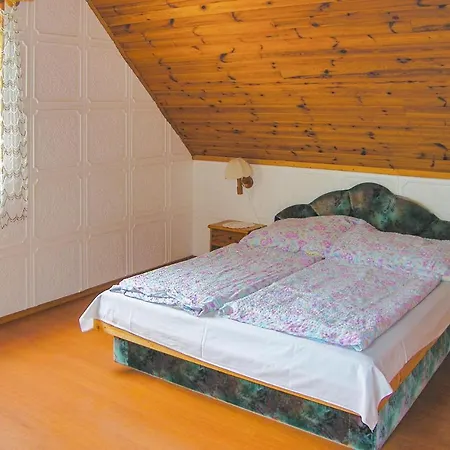Holiday home Timea Vendeghaz Badacsonytomaj